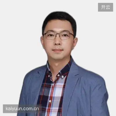 刘诗鹏